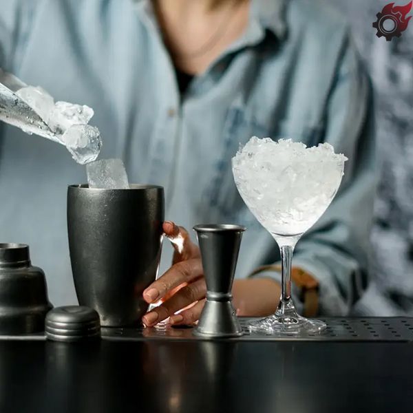 Коктейльный бокал Martini Saucer, 250 мл, Classic Cocktails, Rona 65150800 фото